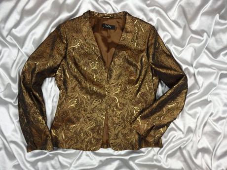 Luxusné spoločenské sako, 40