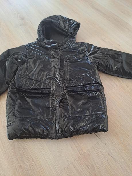 Vetrovka, reserved,140