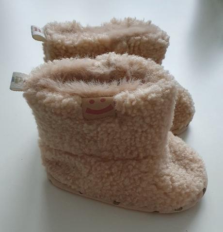 Zimné capačky, primark,<17