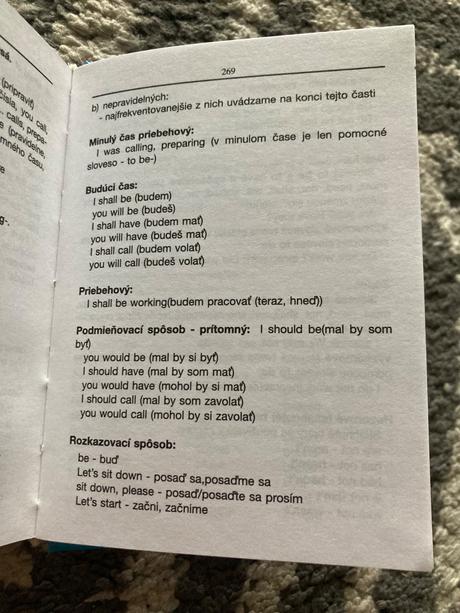 Anglicko slovenský slovník pre školy a dennú prax,