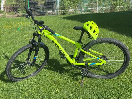 Bicykel rockrider st100 v. 26 s prilbou, 26