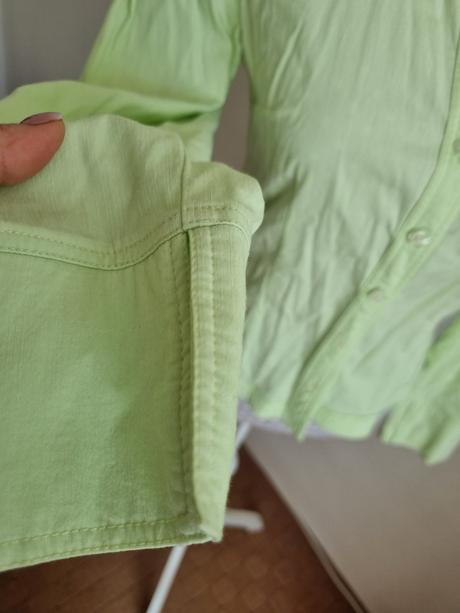 Jasnozelena elasticka bluzka s, s