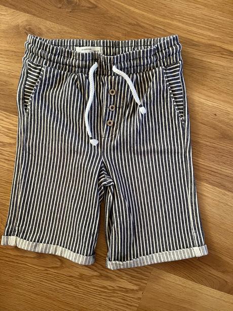 Kraťasky veľ. 140, reserved,140