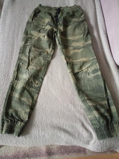 Nohavice, chapter young,146