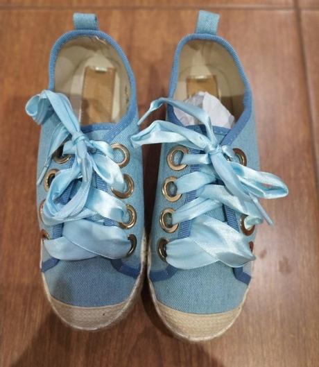 Riflové tenisky, 36