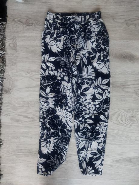 Nohavice letne, f&f,xs