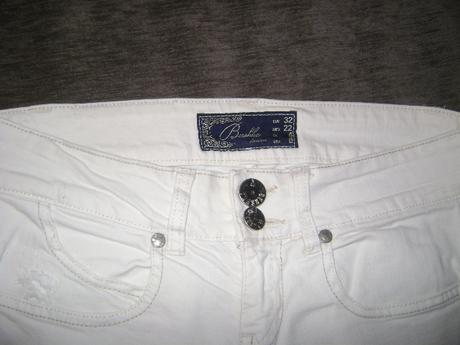 Biele breshka potrhané rifle,xs-s, xs