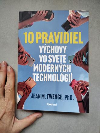 10 pravidiel výchovy vo svete moderných technológi,
