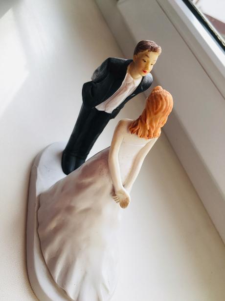 Figúrky mladomanželov,