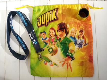 Batoh do školy jupík, opasok na kľúče...,