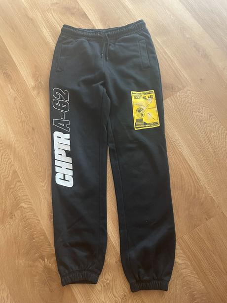 Teple teplaky, chapter young,170