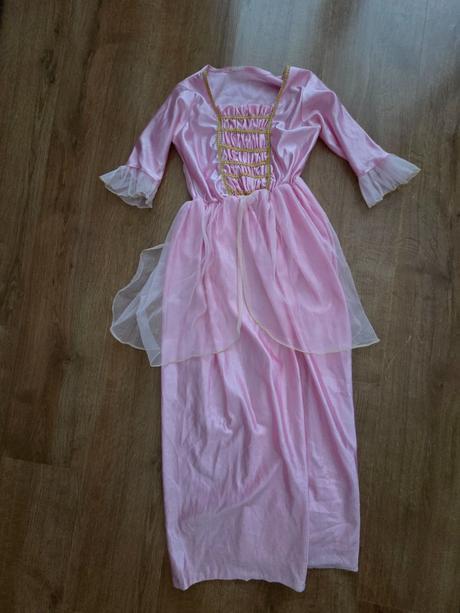 Karnevalový kostým, 