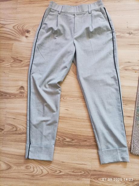 Nekrčivé office štýl, bershka,s