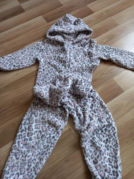 Dievčenský overal 134/140., kik,134