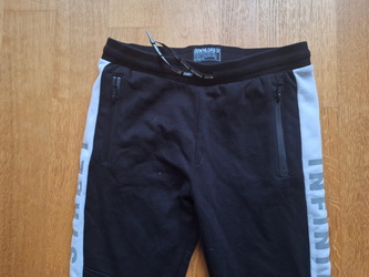 Hrubšie tepláky, č. 146-152, 146