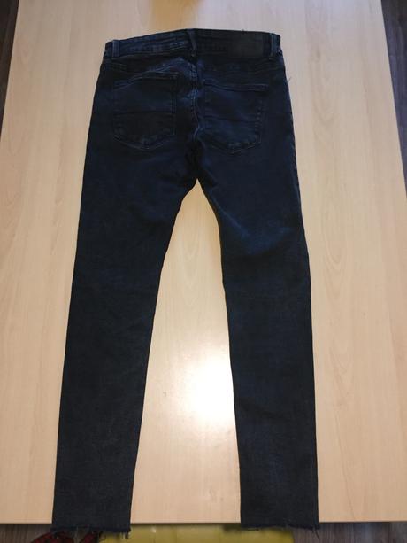 Super skinny, bershka,34