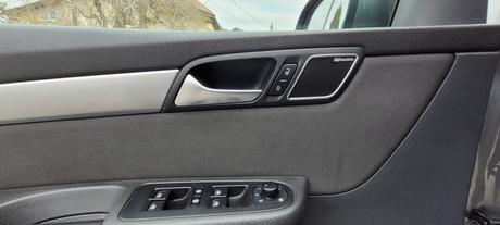 Vw sharan 2.0tdi 7-miestny , top stav,ťažné+2.sada, volkswagen