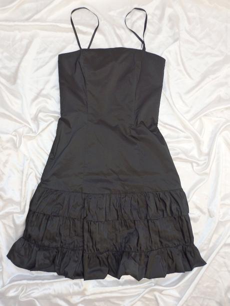 Luxusne korzetove saty na slavnost, 36