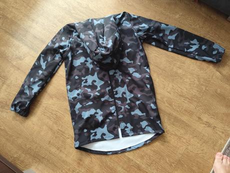 Softshellova vetrovka, 152