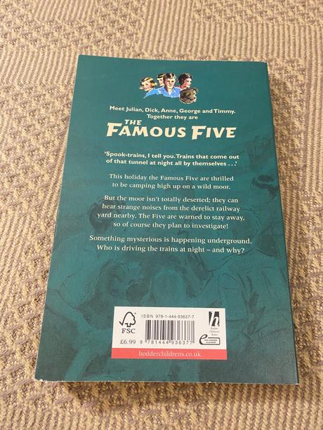 Enid blyton five go off to camp the famous five,