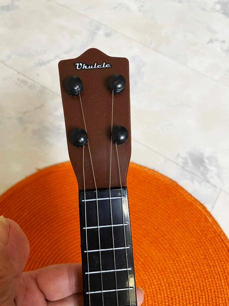 Ukulele s trsátkom, 