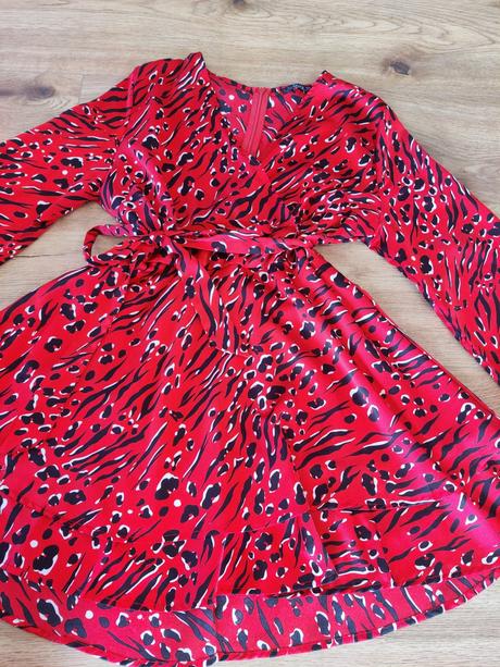 Dámske červené šaty na zips, 44