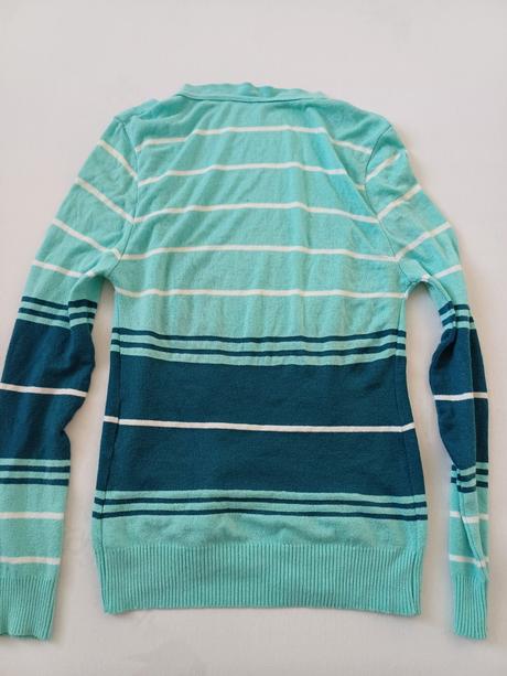 Tyrkysovy svetrik, xs