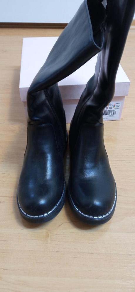Čierne čižmy, nelli blu,35