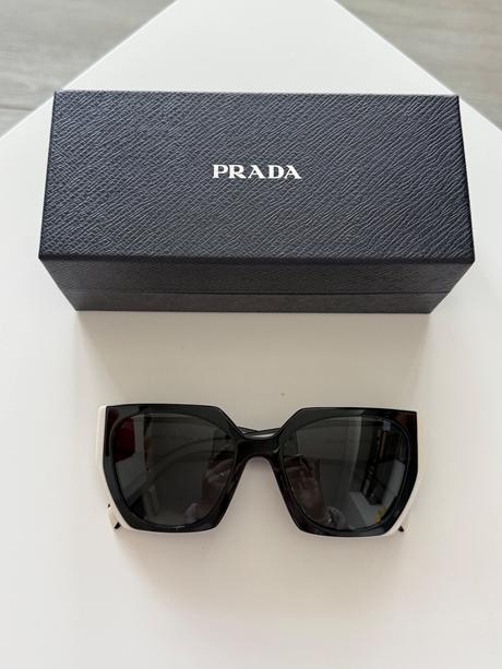 Slnečné okuliare prada, prada
