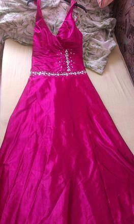 Spoločenske šaty, l