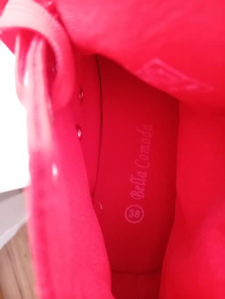 Tenisky členkové, 38