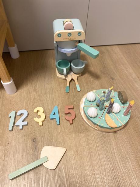 Kuchynka little dutch s prislusenstvom, 