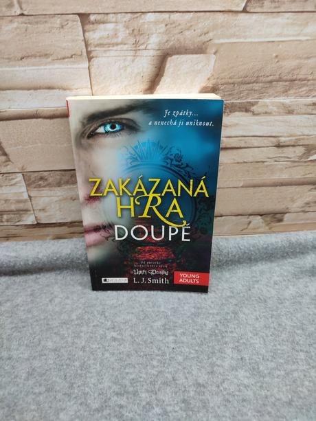 Zakázaná hra - doupě cz l.j. smith, 