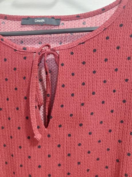 Vzdušné šaty s bodkami george veľ. 24, george,5xl