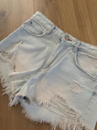 Kraťasy zara, zara,m