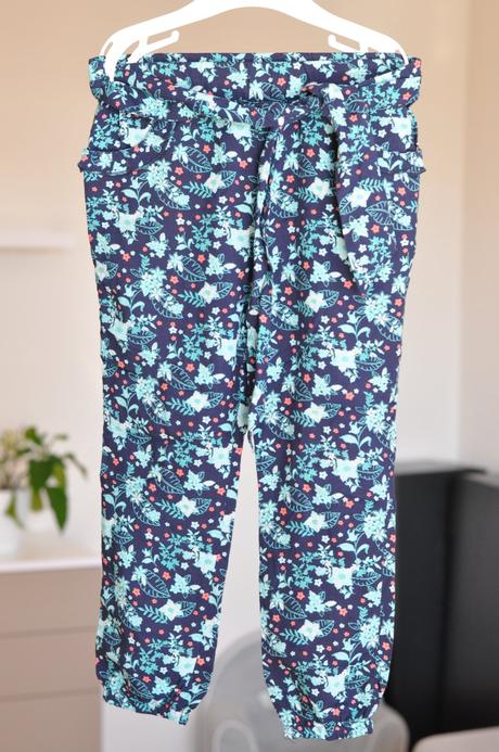 Nohavice bez zapinania, topolino,104