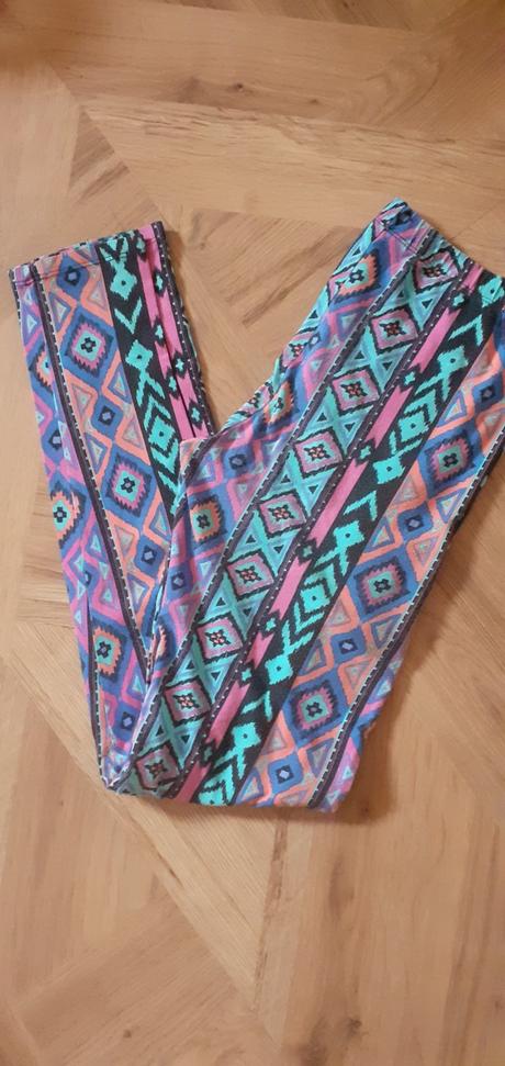 Vzorované legíny, gate,m