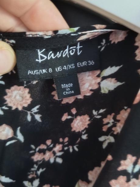 Dlhé šaty s rozparkami bardot, s