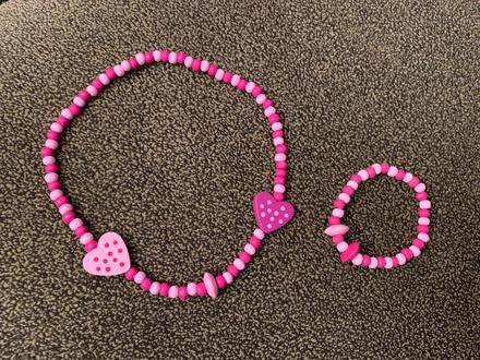 Náhrdelník a náramok,