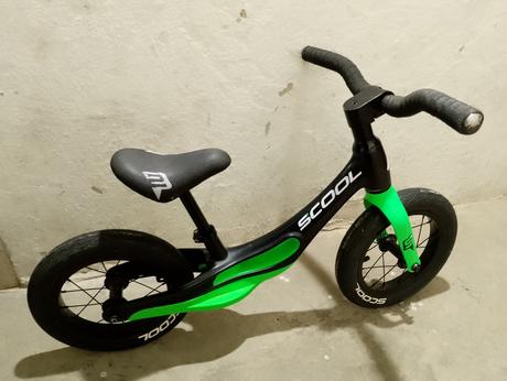 Odrážadlo s cool, s'cool