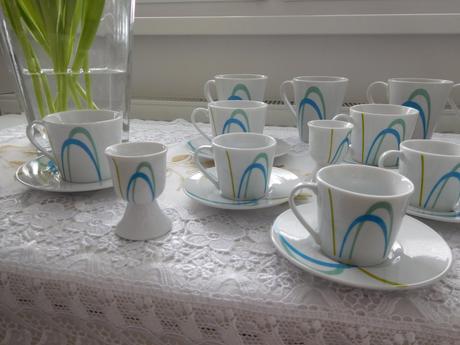 Porcelánová sada na čajík+kapučíno+kávičku-nová, 
