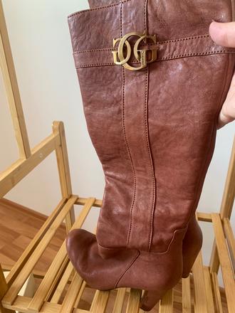 Hnedé elegantné čižmičky guess, guess,37