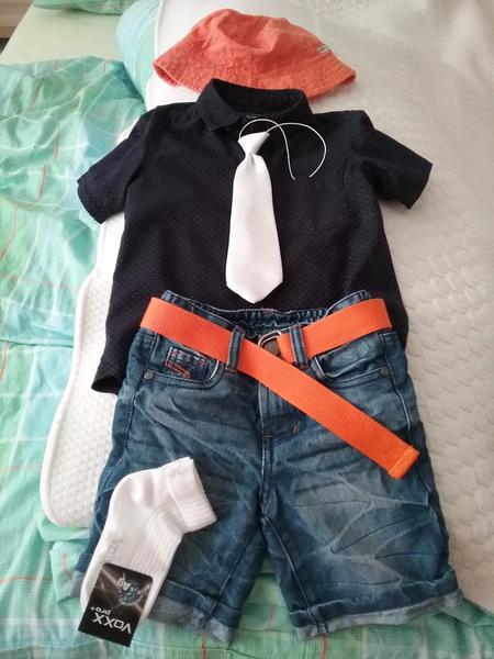 Oblečenie pre drobca na oslavu