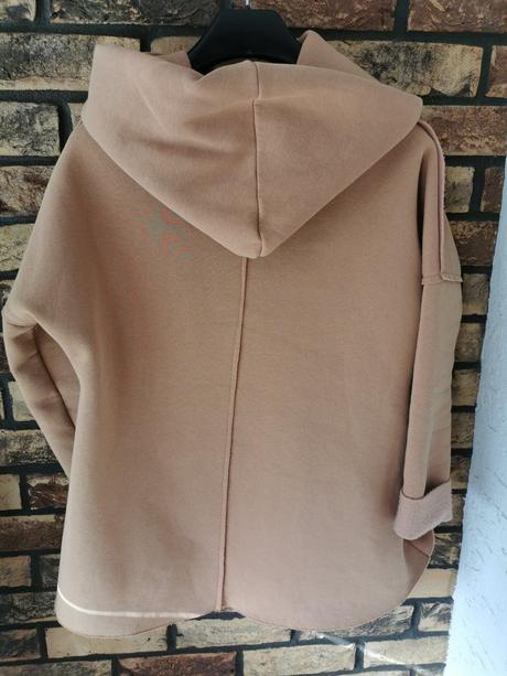 Dámsky upletovy kabátik pončo, l