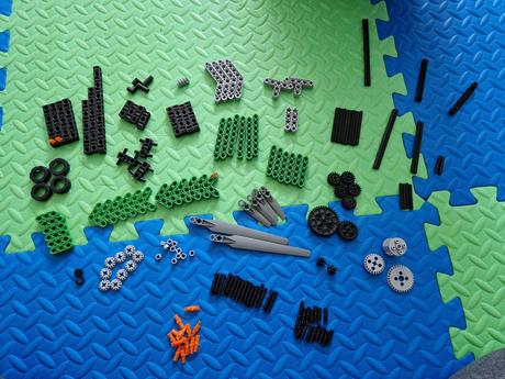 26de_skladacky auta a lietadla, 