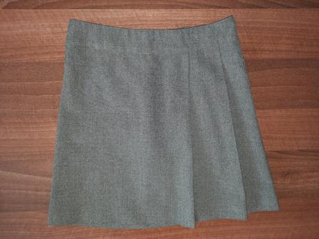 Sukňa (aj k rovnošate), 116