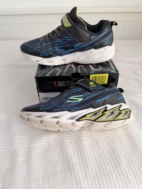 Skechers tenisky veľkosť 37, skechers,37