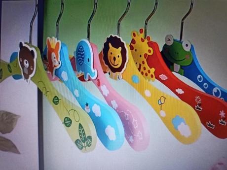 Vešiaky detské 6ks,