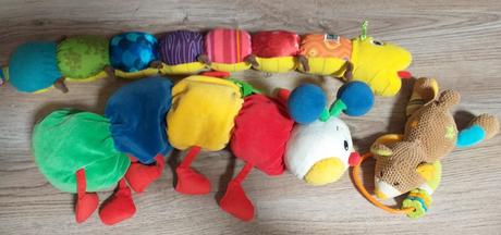 Látkové húsenice lamaze a kkids, hrkálka,