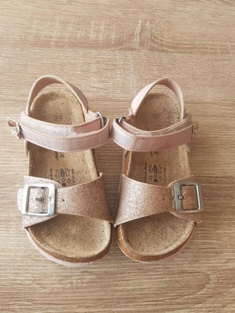 Sandalky, cupcake,25